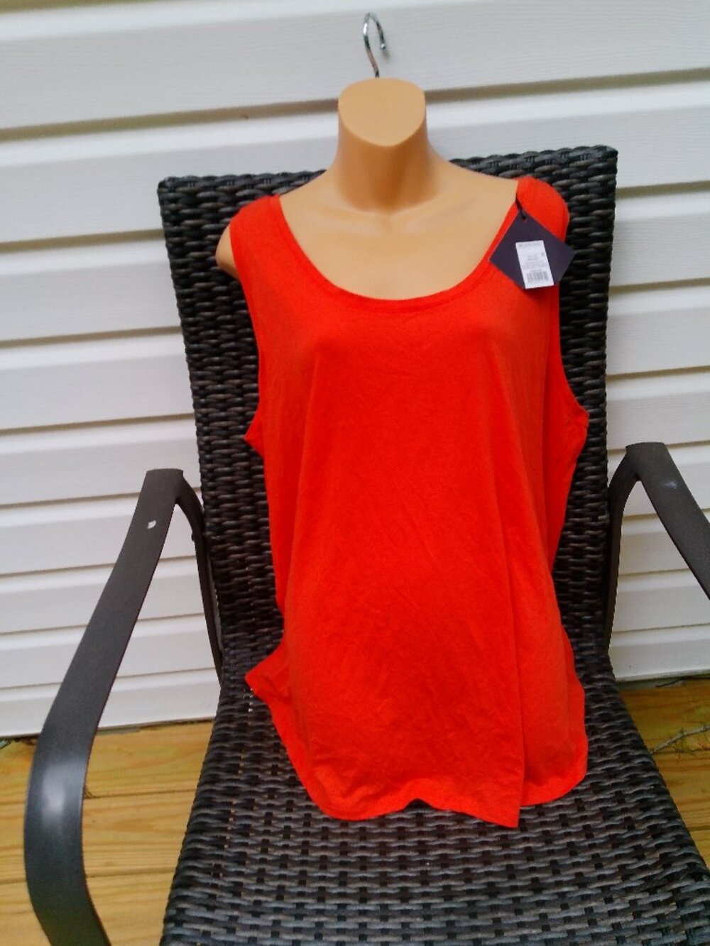 AVA & VIV ORANGE RED TOP SIZE 2 X NEW WITH TAGS